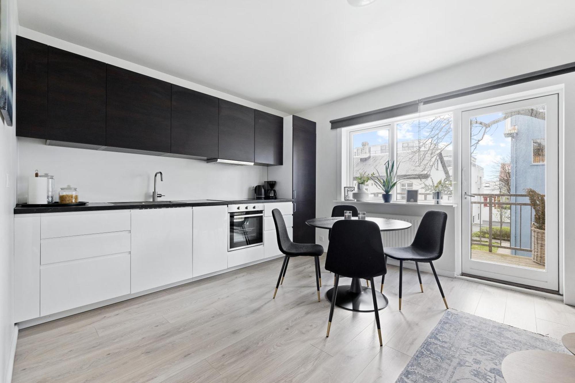 Lokastigur Charming And Inviting Apartment Reykjavík Exteriér fotografie